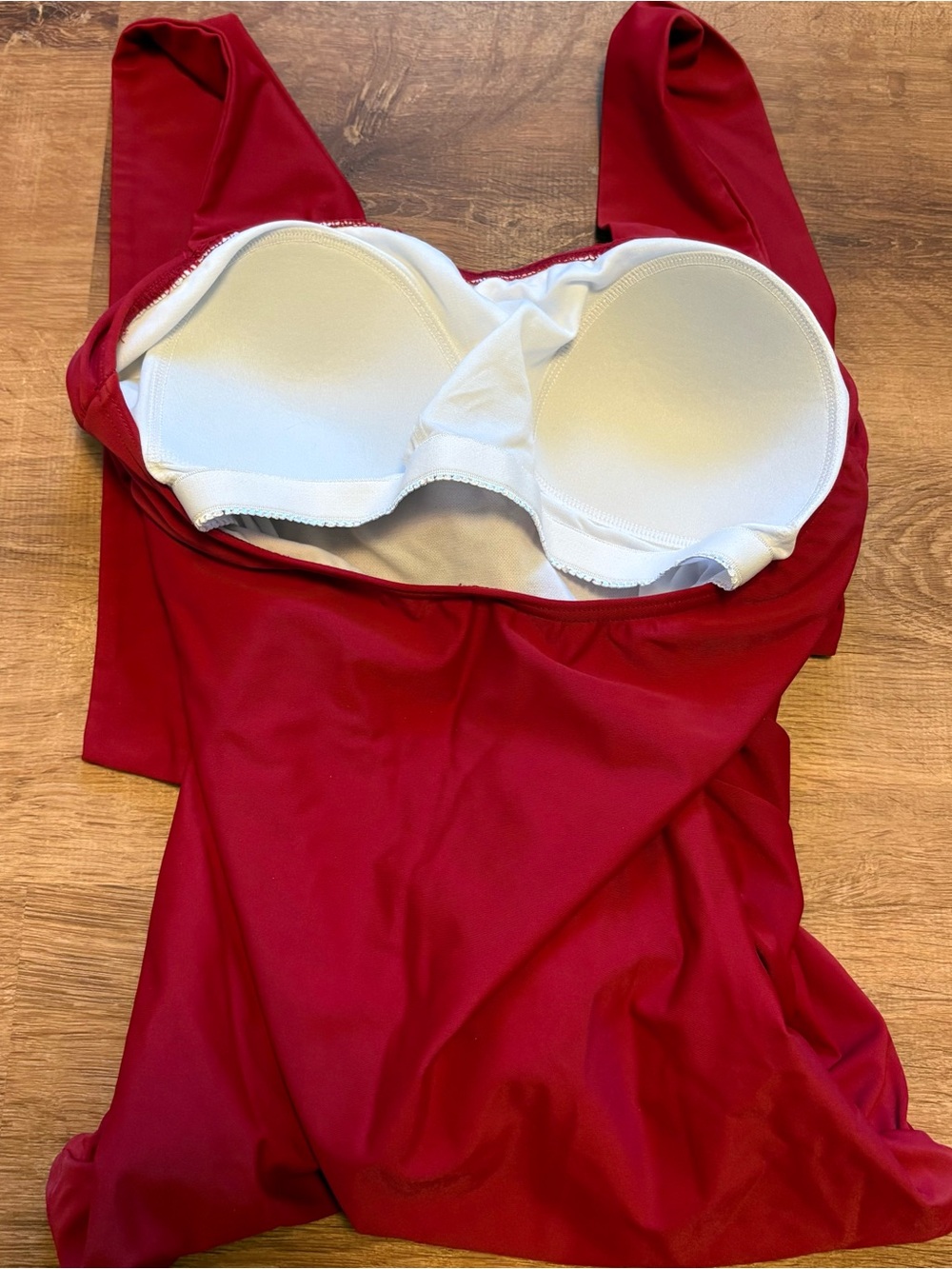 DM Fashion Women’s Red Ruffle Halter Tankini & Bottoms Size Medium - Like New - Picture 7 of 12